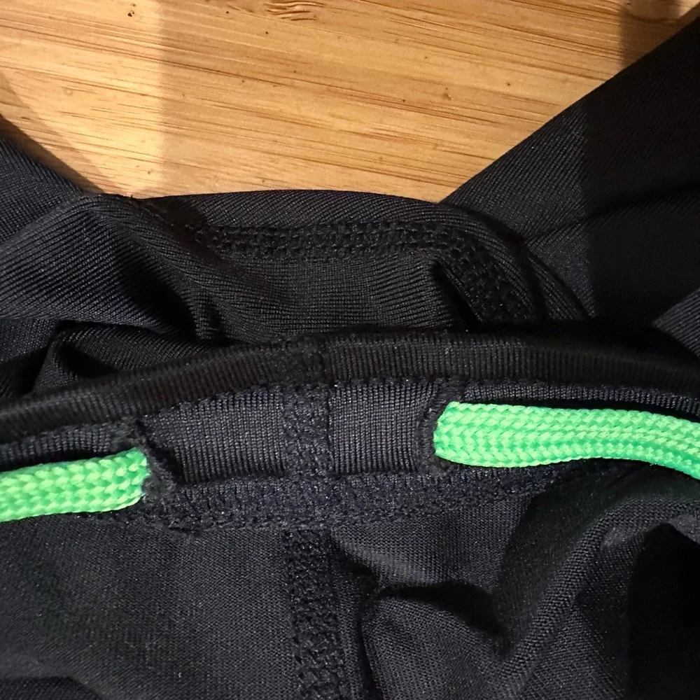 H&M Sport Boys Black Athletic Leggings Pants Size 8–10Y